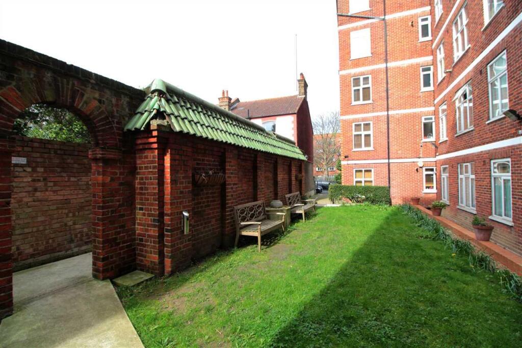 Eden Harper Effra Court