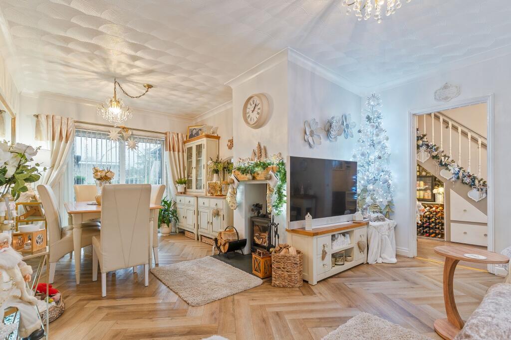 Living/Dining room