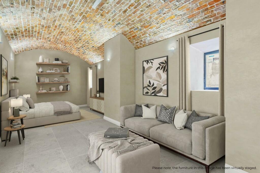 70547_Plot-2-at-The-Mansion 09 Bedroom Suite 2-F V