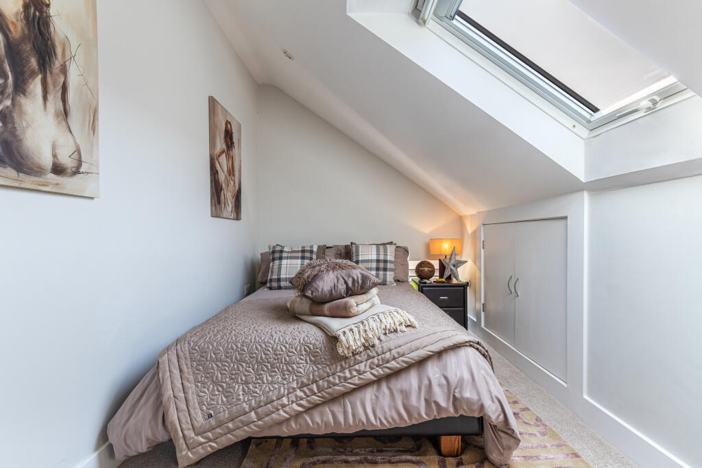 A25 - Elder Hareston Farm Barns, Hareston, Yealmpt