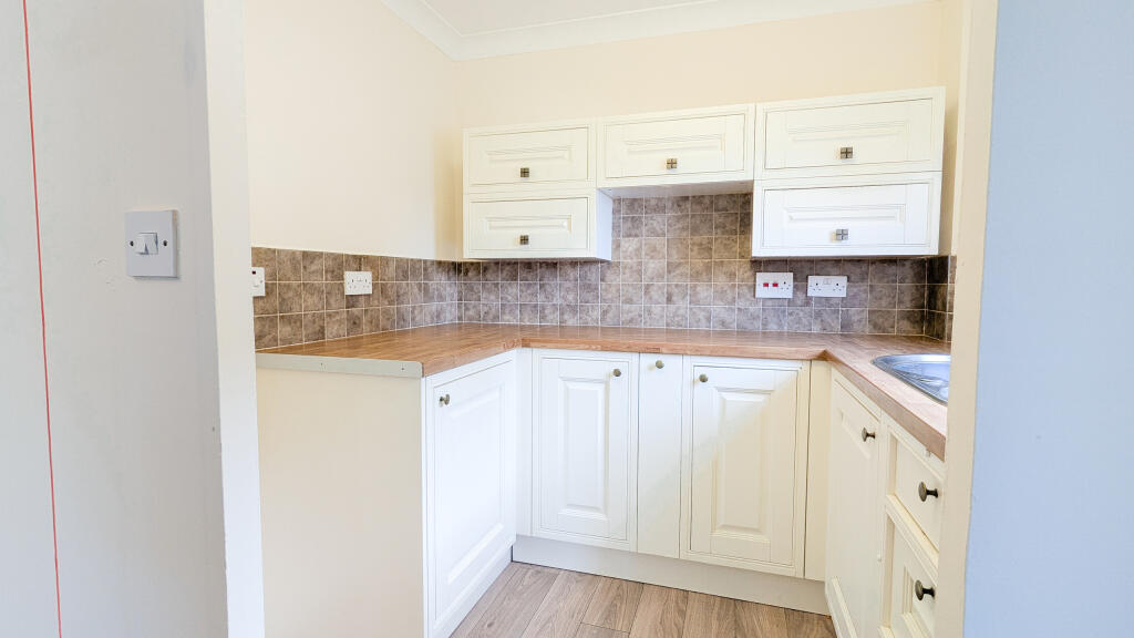 Kitchen 3