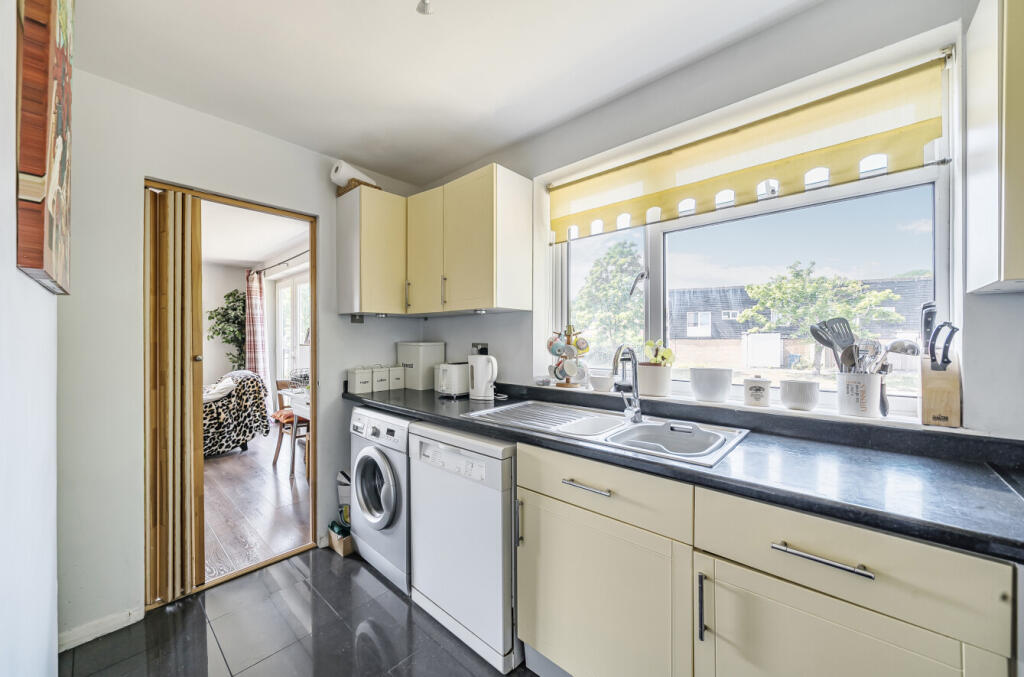 1340772-14-689f23...