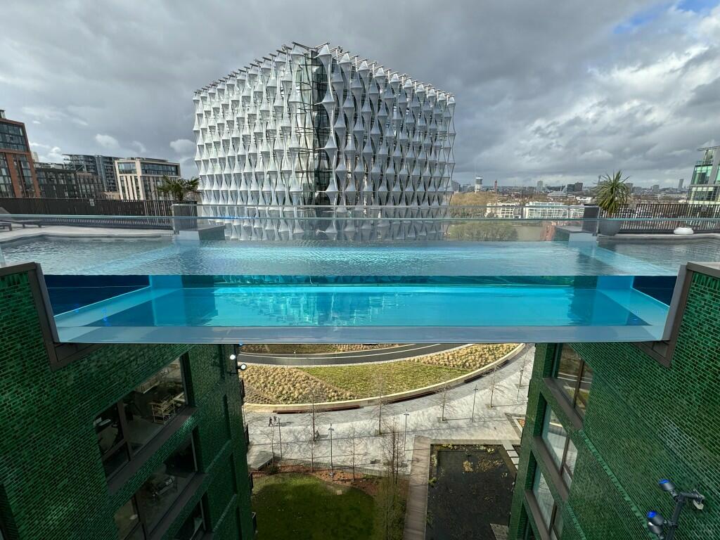 Sky pool