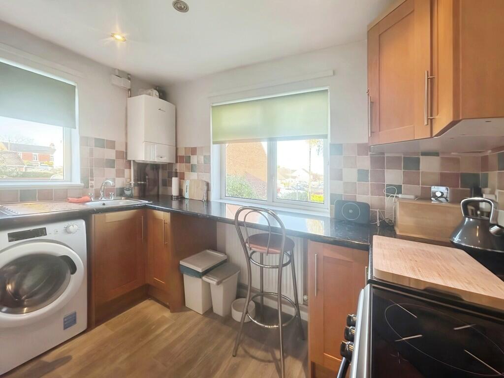 50c4bb40-WhatsApp...