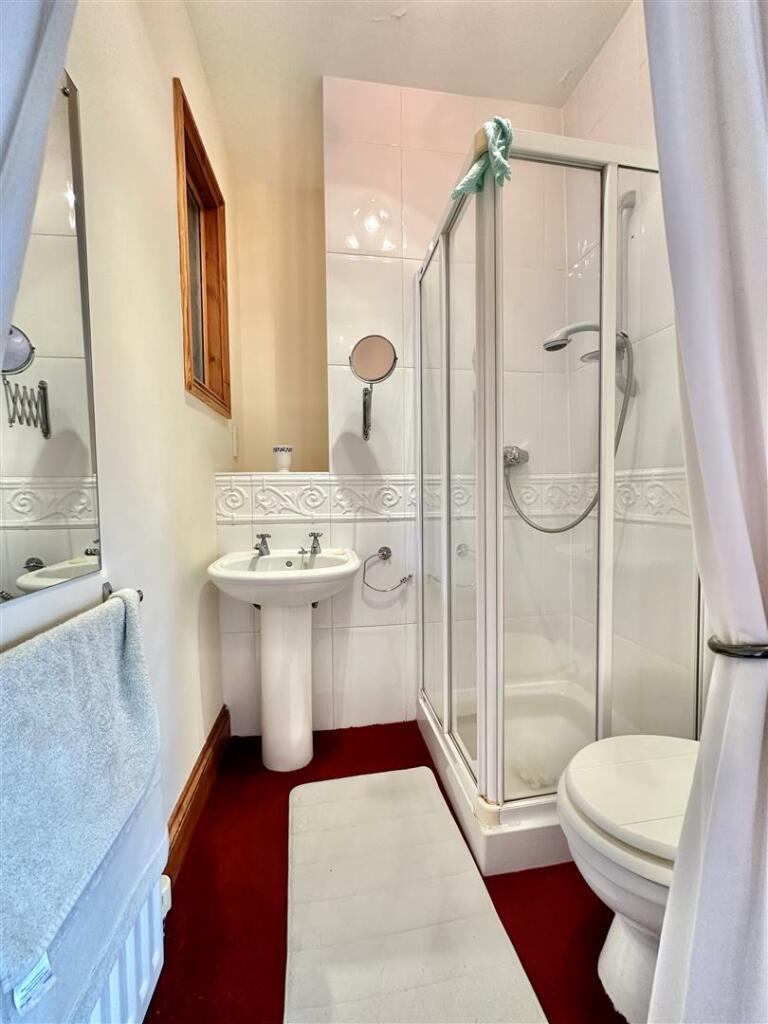 Ensuite Shower Room