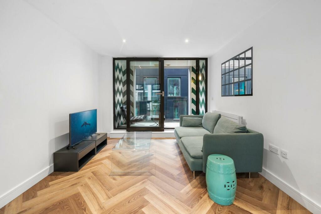 Pegaso Building / Westland Place N1 7JR