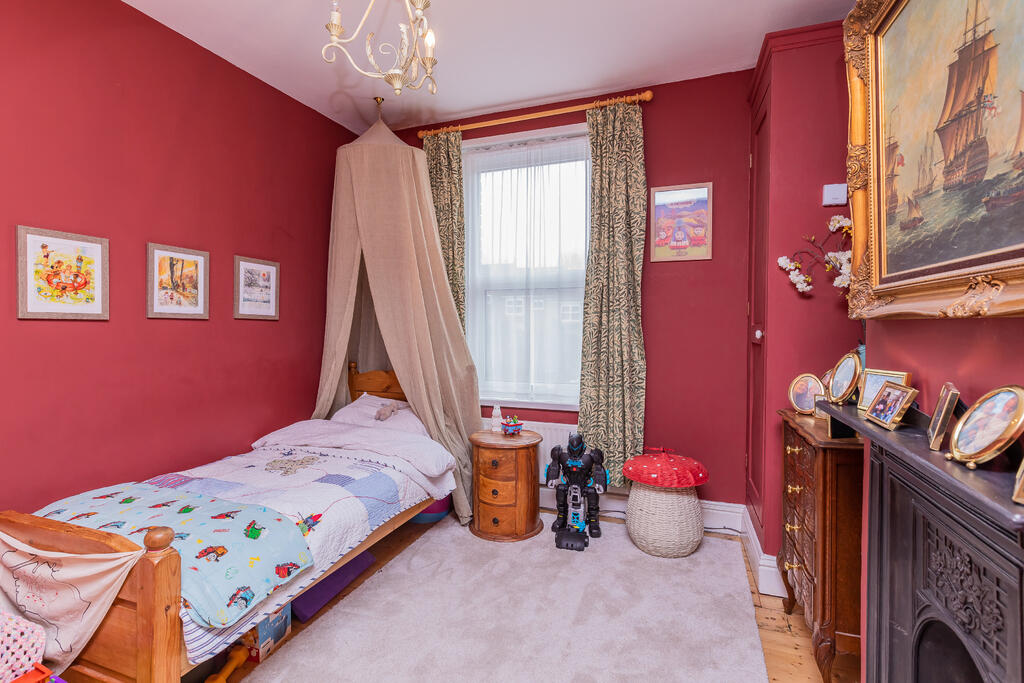 17 Penpol Avenue -30