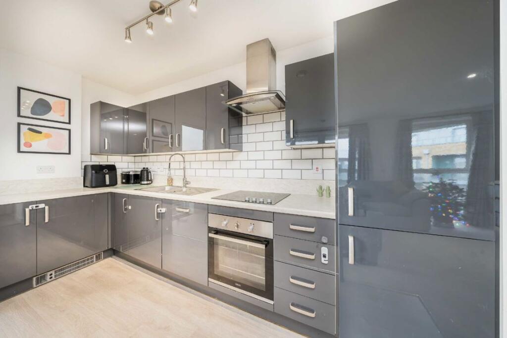 Loughborough Park, London