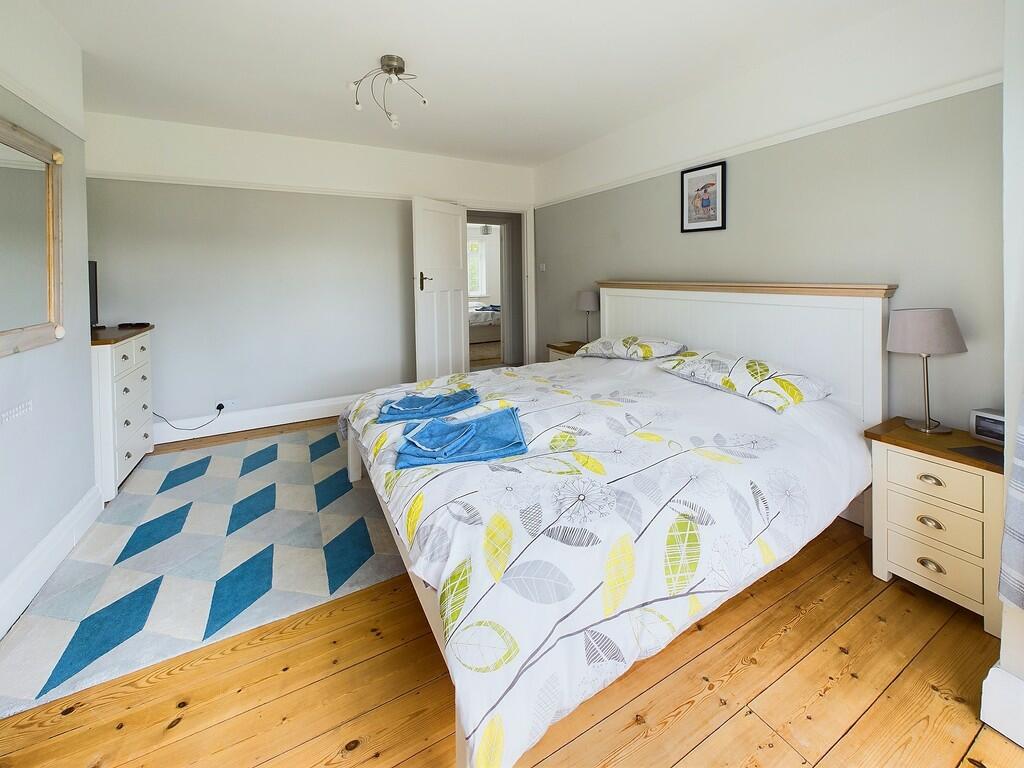 Bed 1b
