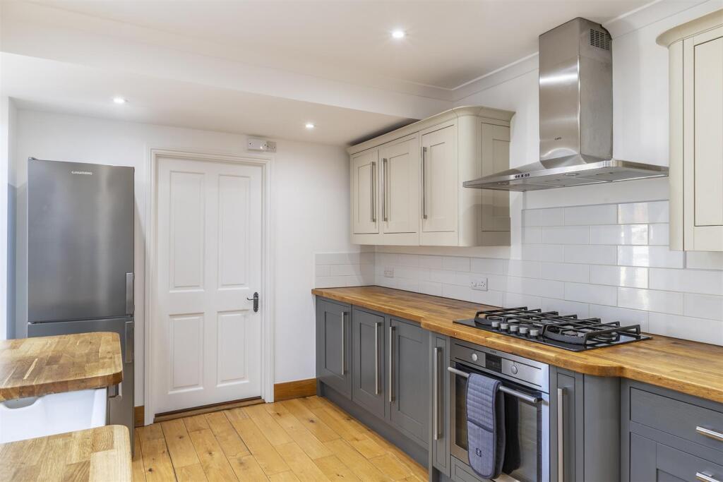 Breakfast Room / Kitchen