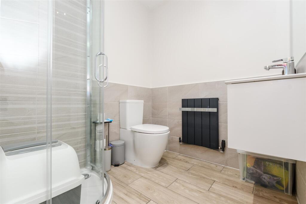 En-Suite Shower Room