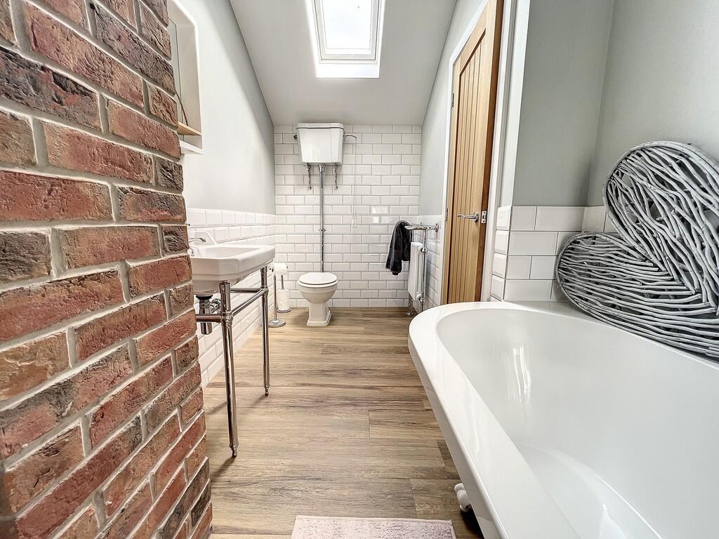family bathroom 
