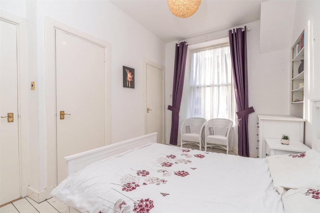 Bedroom Alt