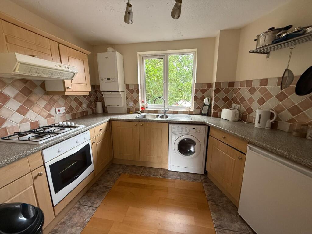 Kitchen.JPG
