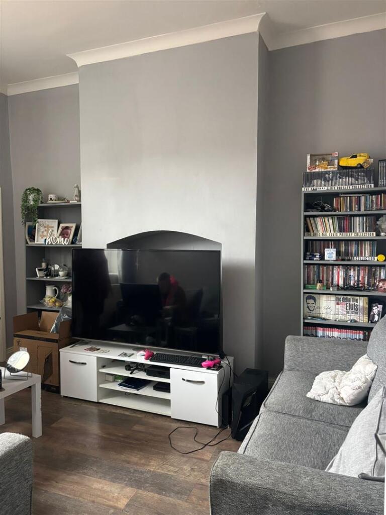 Living Room.jpg