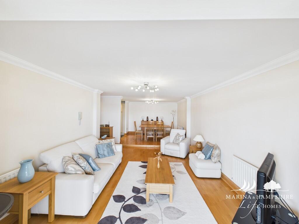 CAM03915G0-PR0018...