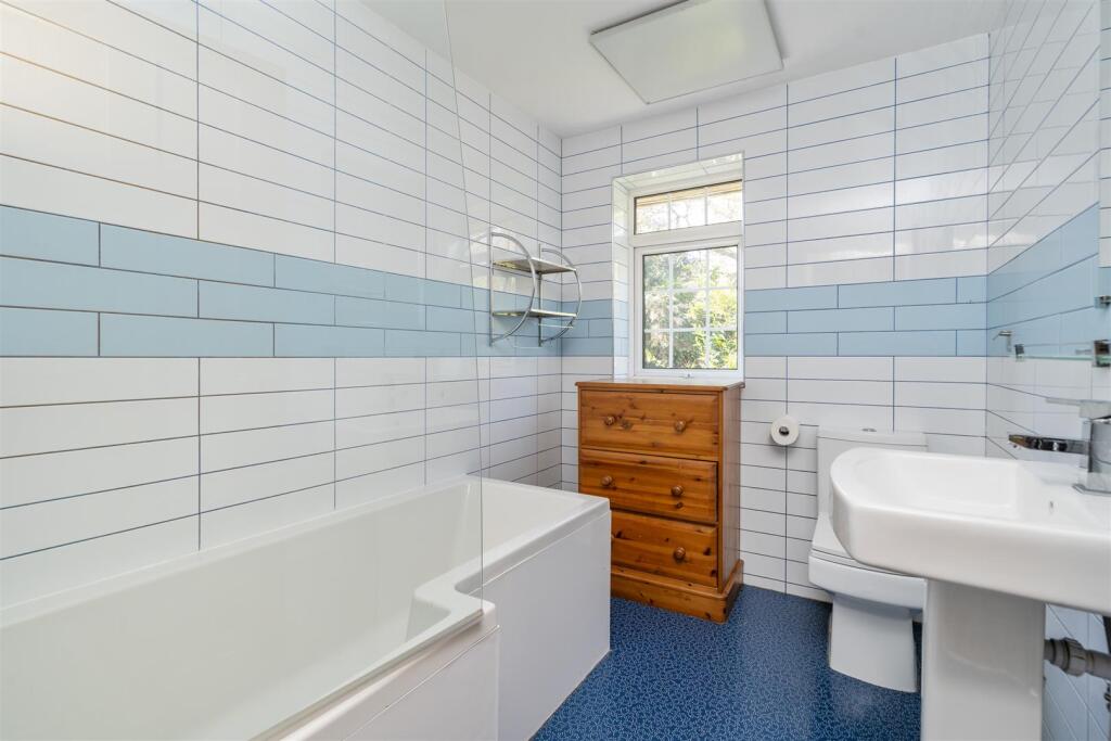 41 Meriden Road_24.jpg