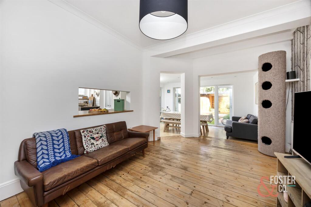 Burton VIllas, 6-014.jpg