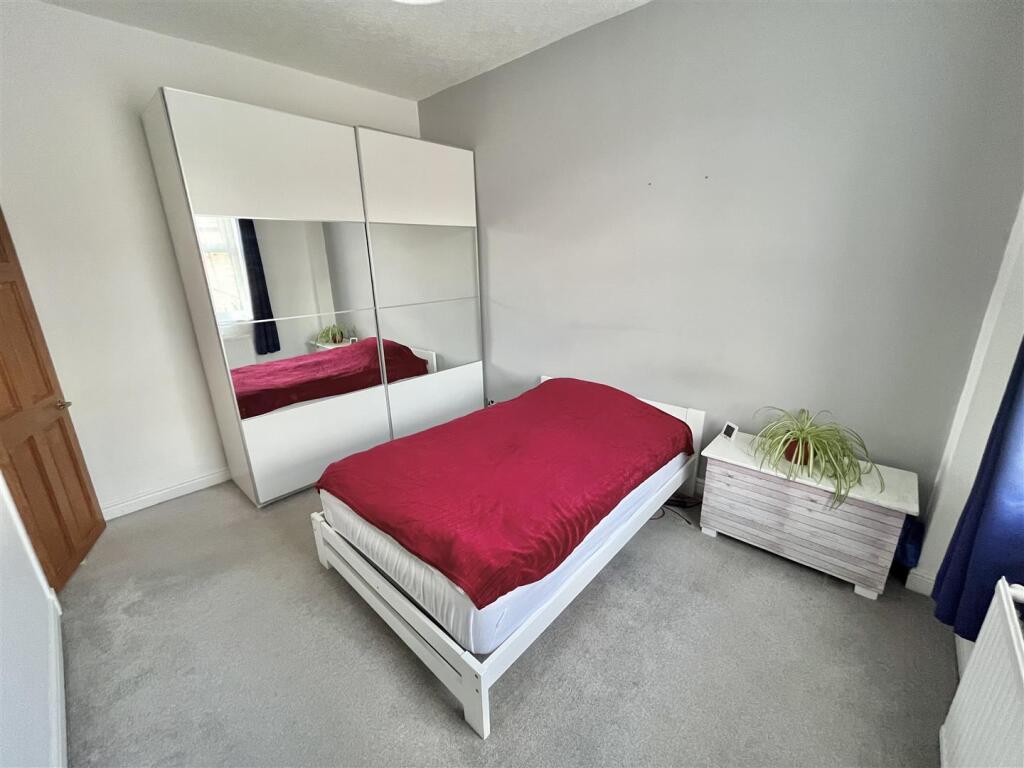Bedroom 1 Aspect 2