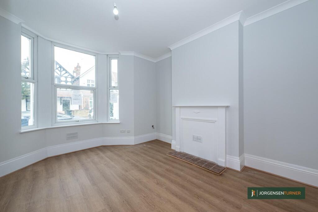 Birkbeck Avenue 28A-013 LR - JT.jpg