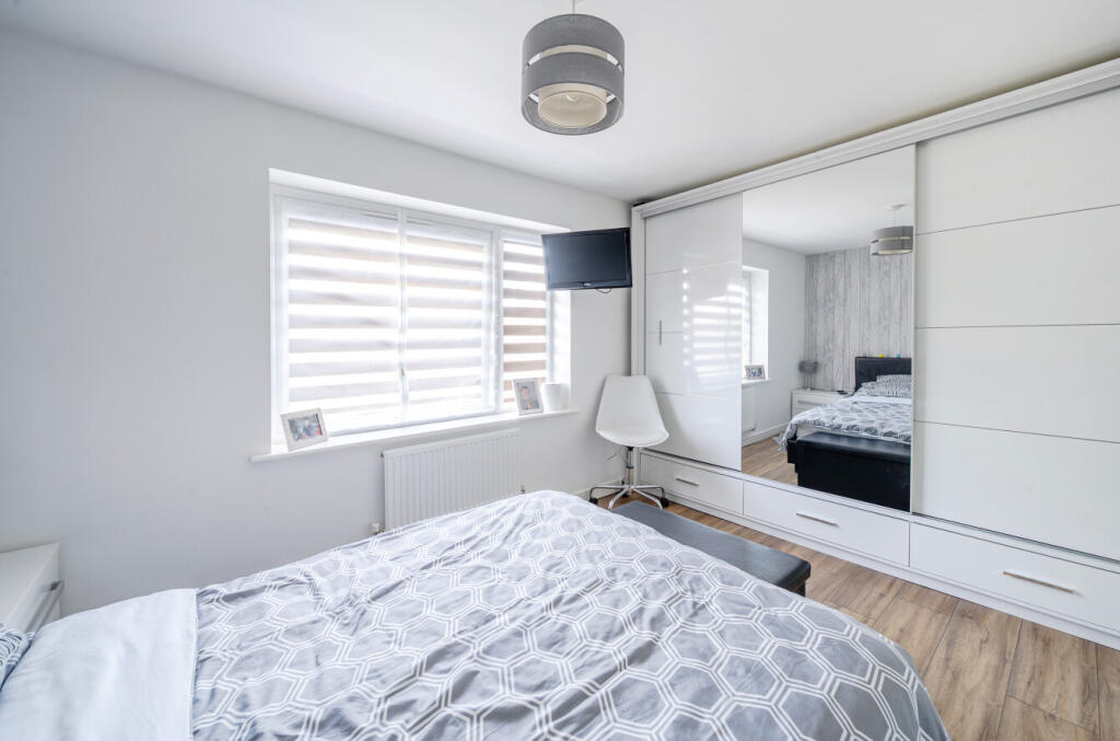 12-68234c50a4319-1290531-ARW-12