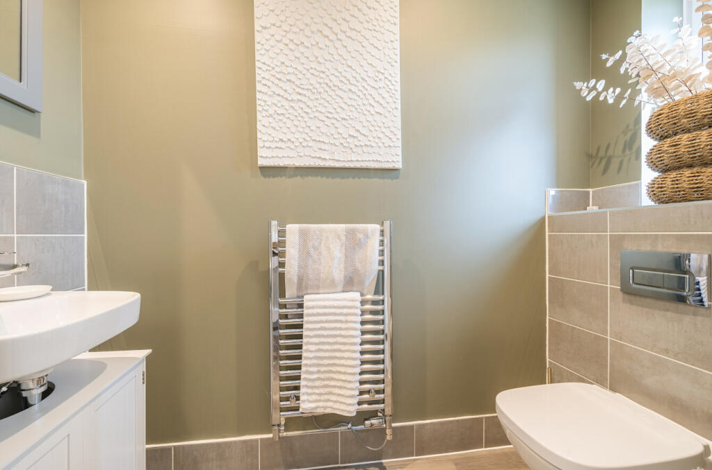 1333072-22-689dc7...