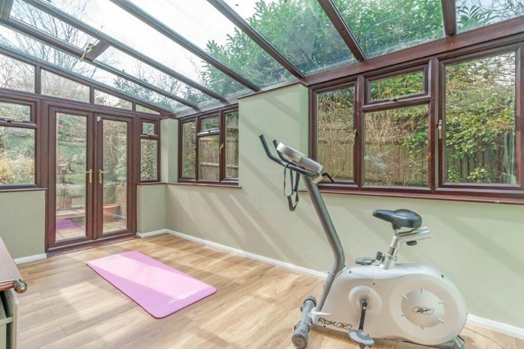 Garden room