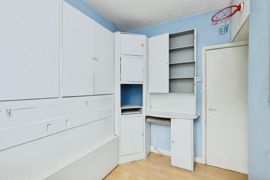 BEDROOM NO.2