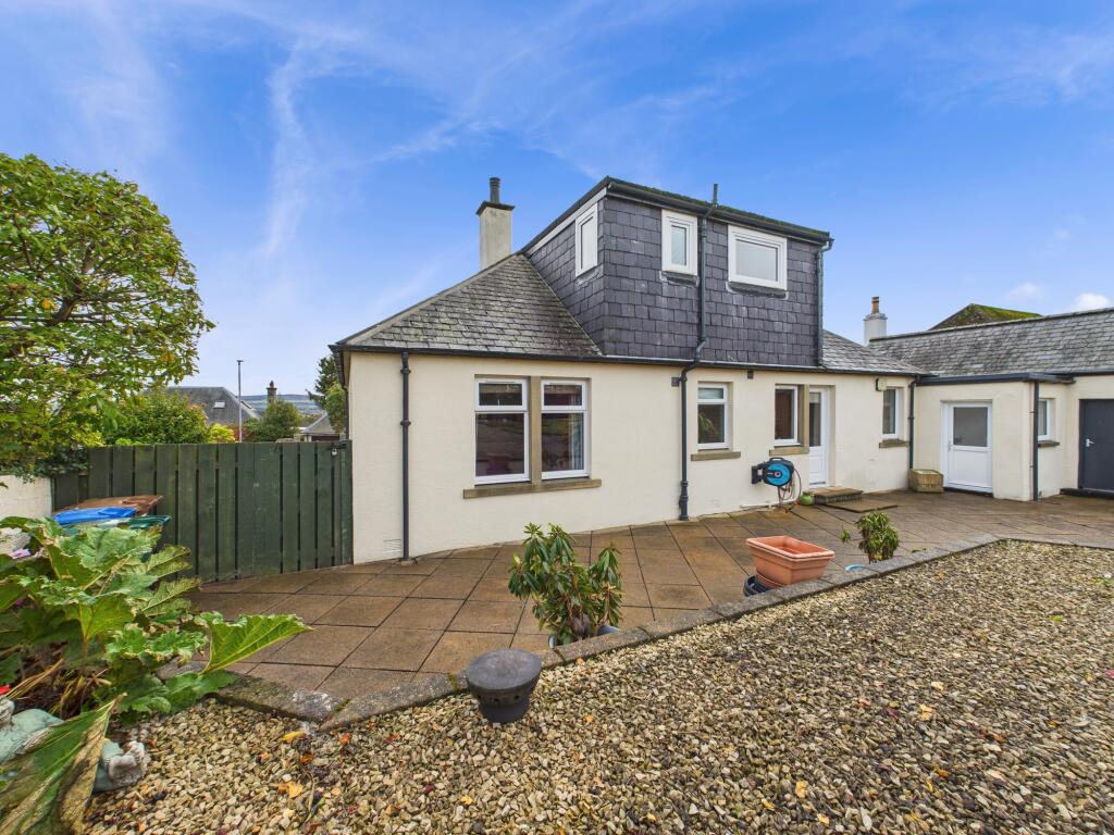 CAM03481G0-PR0118-STILL025
