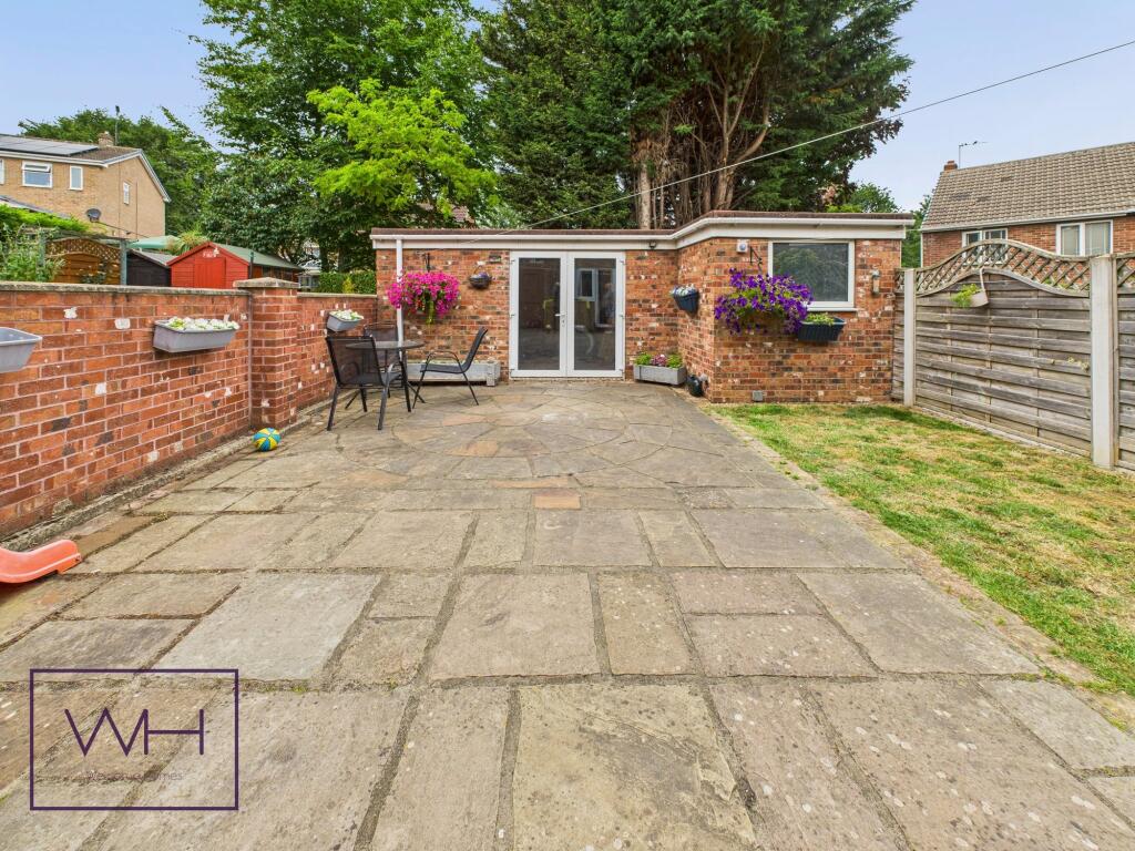 CAM03785G0-PR0275-ST