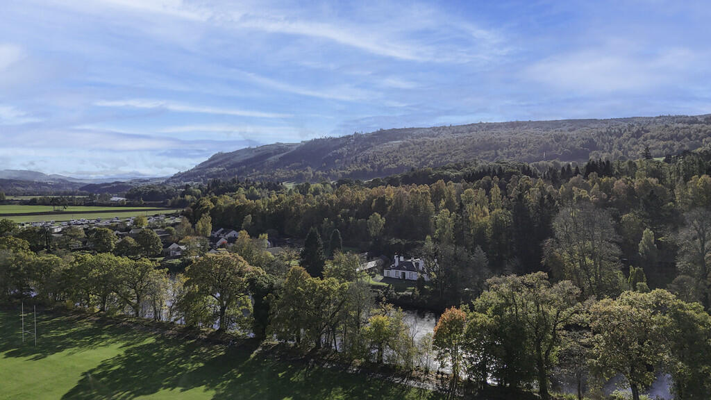 DJI_2025102013133...