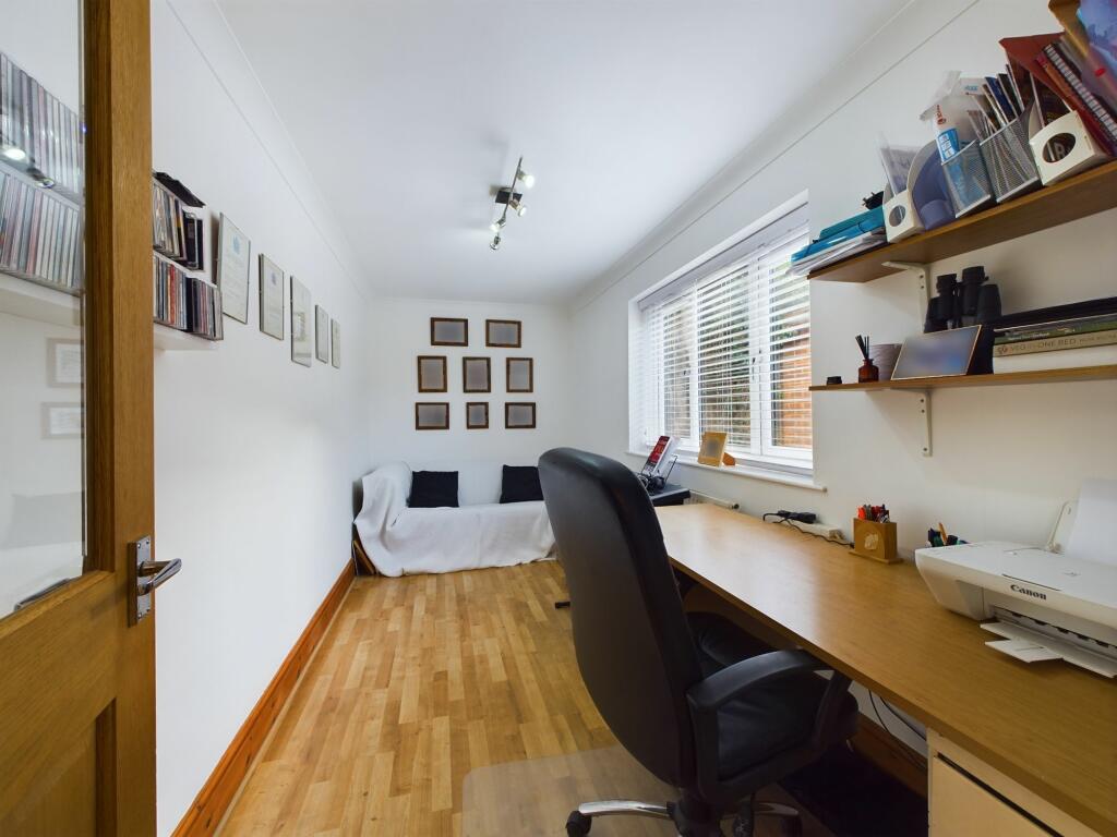 Grnd Floor Study