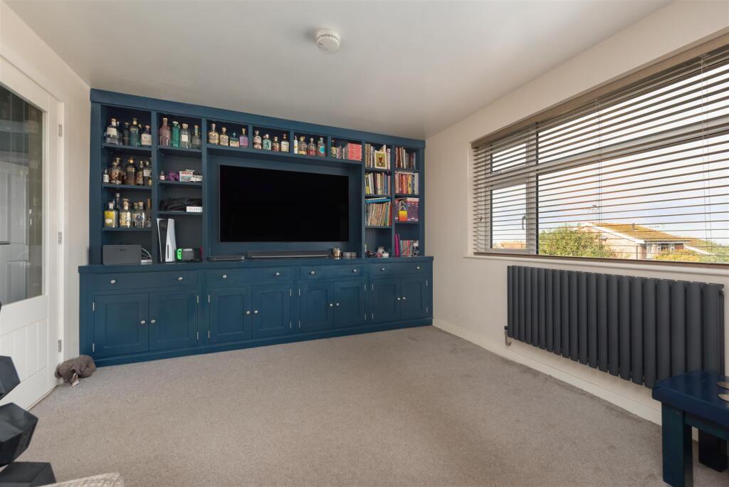 Shearwater Avenue, Whitstable