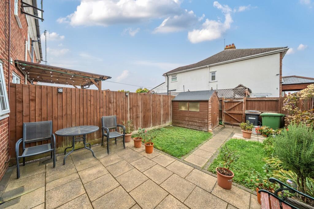 Alconbury Close garden