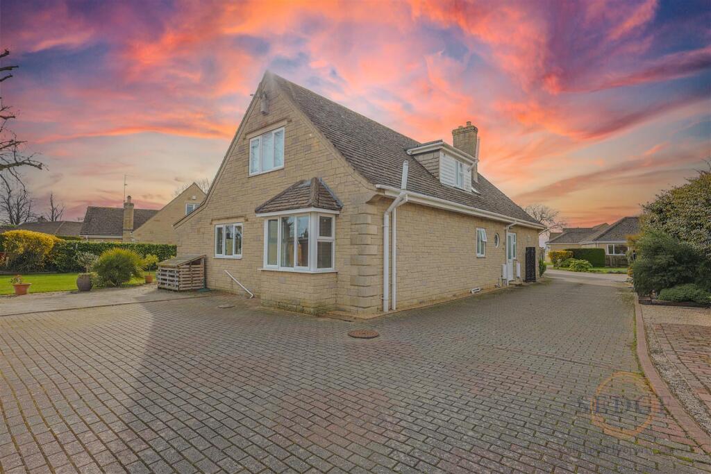 6 monkshouse-05.jpg