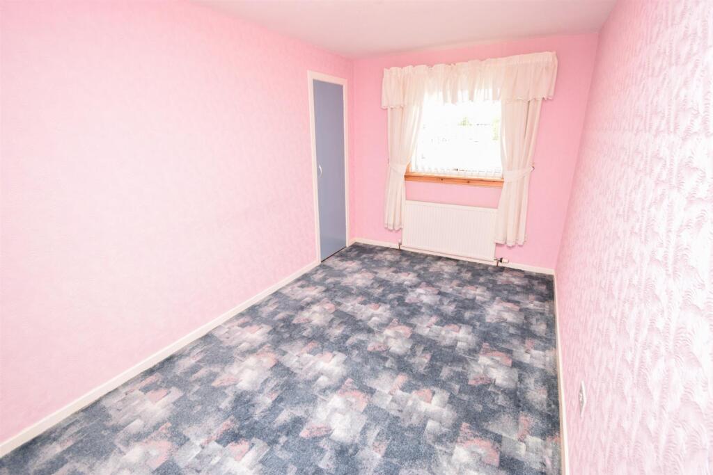 BEDROOM TWO-2.jpg