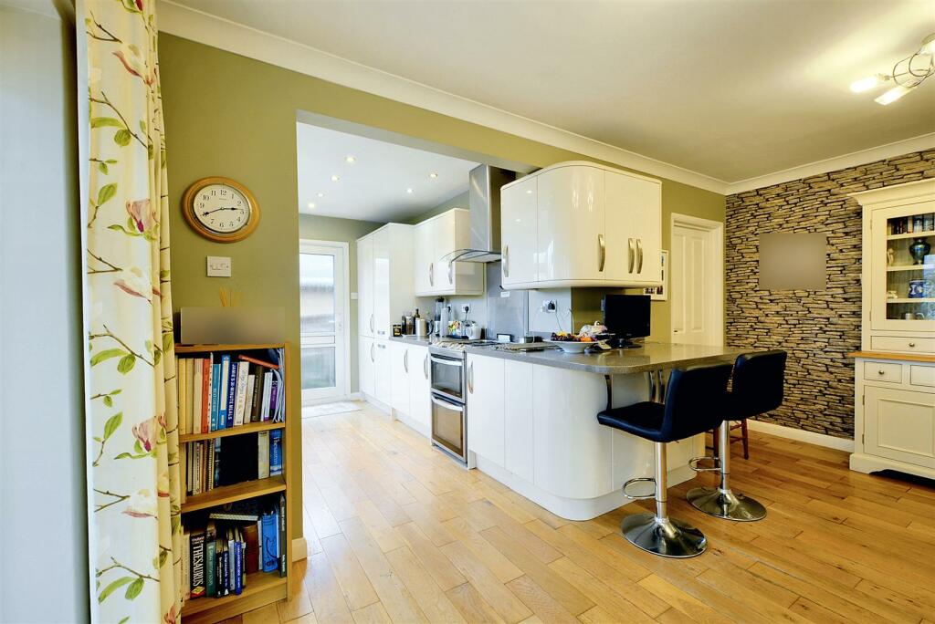 Kitchen Diner_5.jpeg