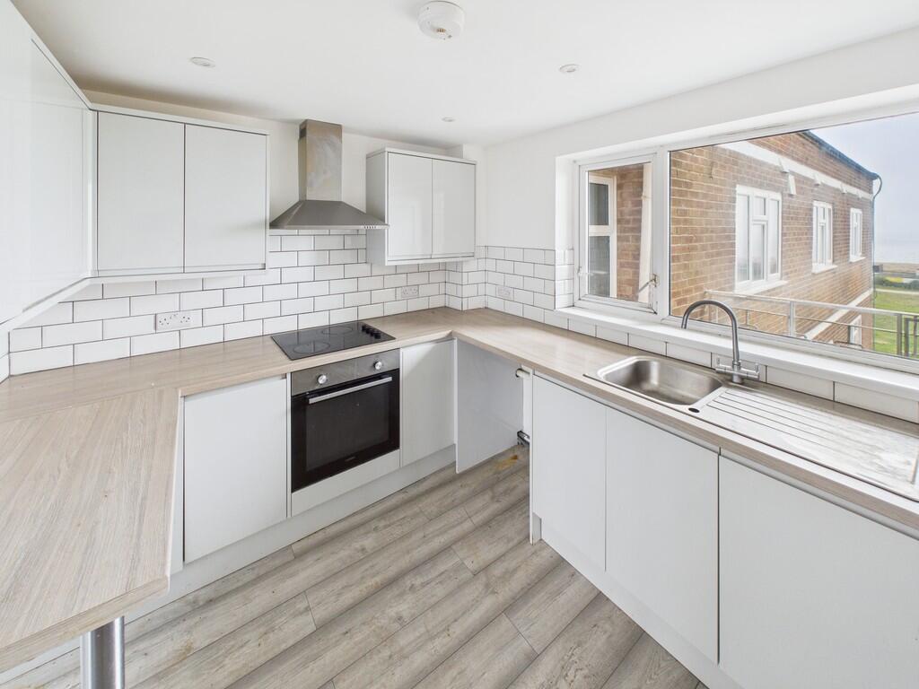 CAM05068G0-PR0012...