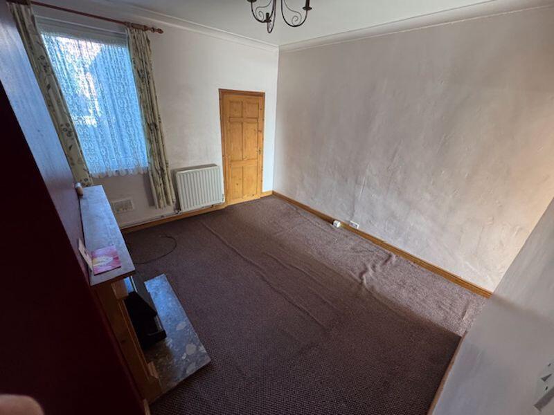 BACK RECEPTION ROOM