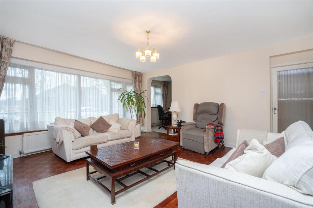Davidson Frost-Wellings, DFW, Merryfield Gardens, 