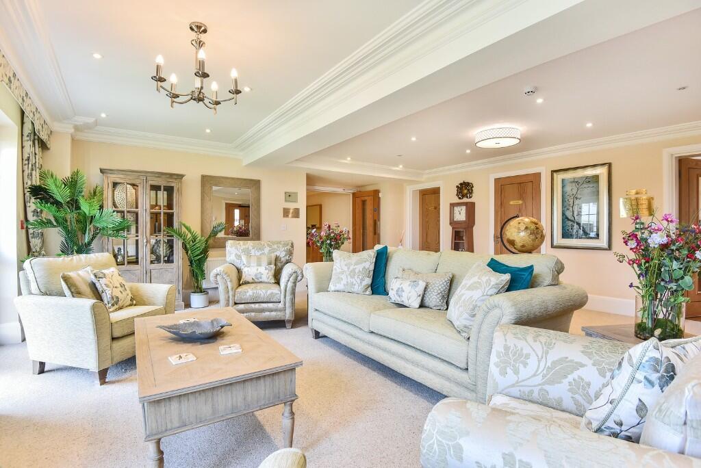 Communal Lounge