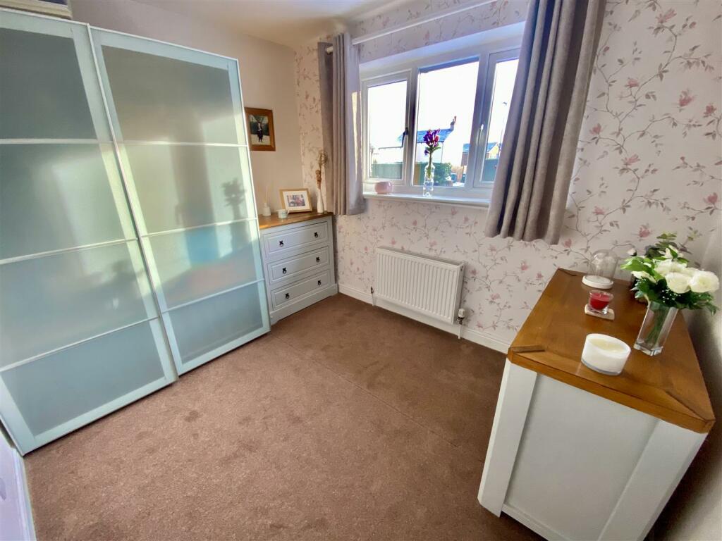 Bramleys Estate Agents - Spring Bank Drive - Mirfi