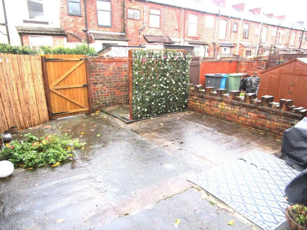 BeechSt1yard1.jpg
