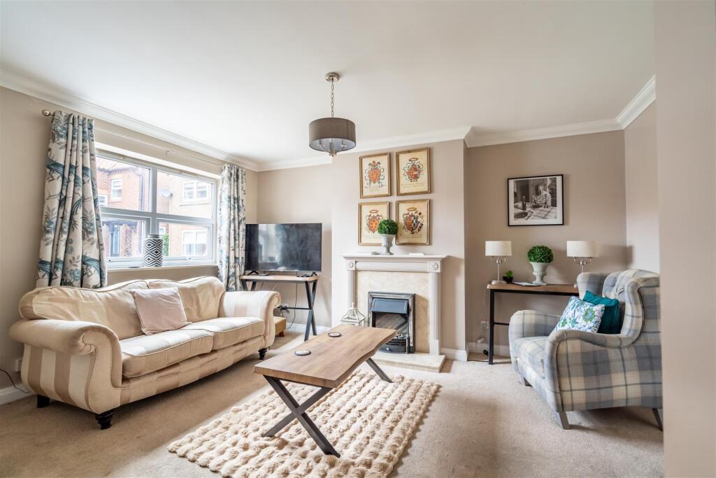 swan farm court-12.jpg