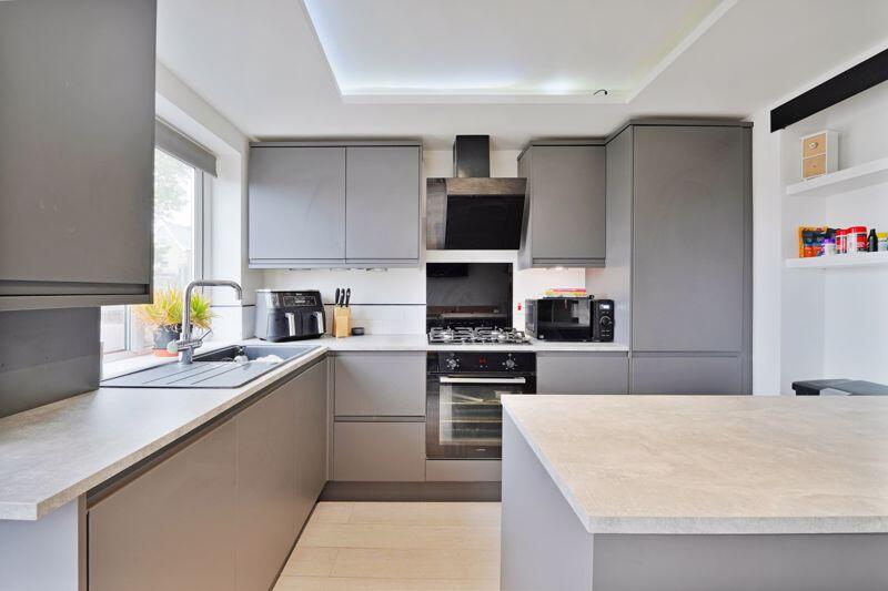 Kitchen diner