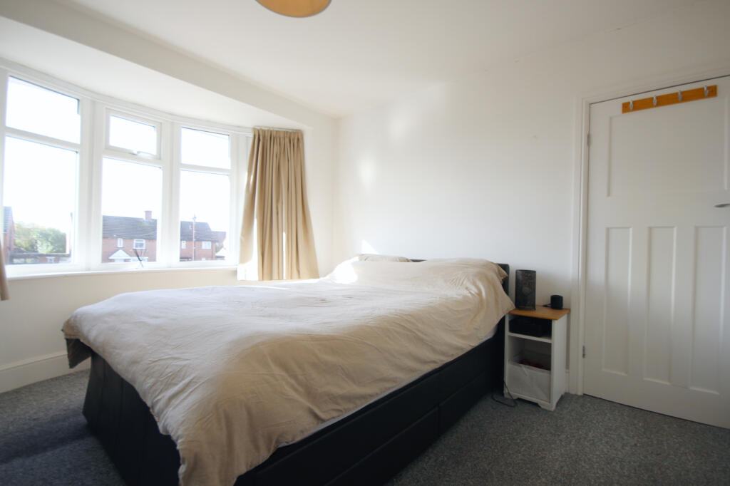 Main Bedroom 