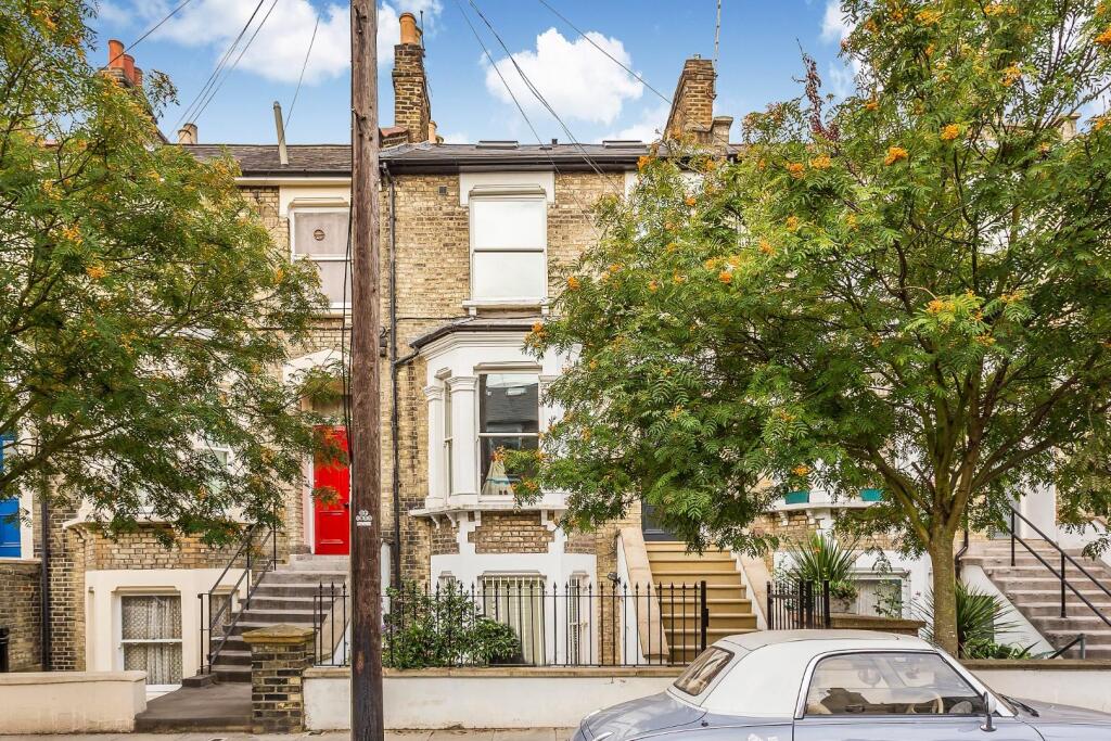 Lettings Shepherds Bush St Stephens Avenue  - Exte