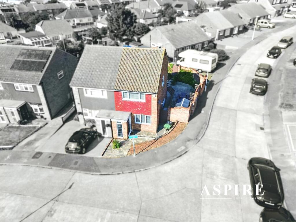 Aspire Estate Agents21.jpg