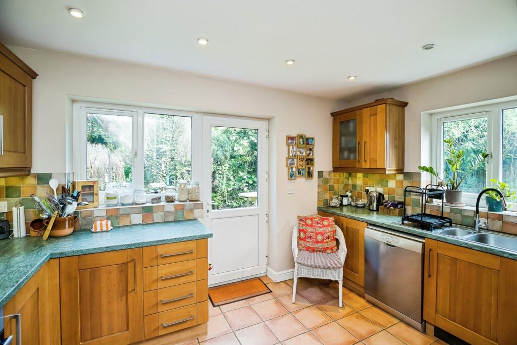 Breakfast Kitchen