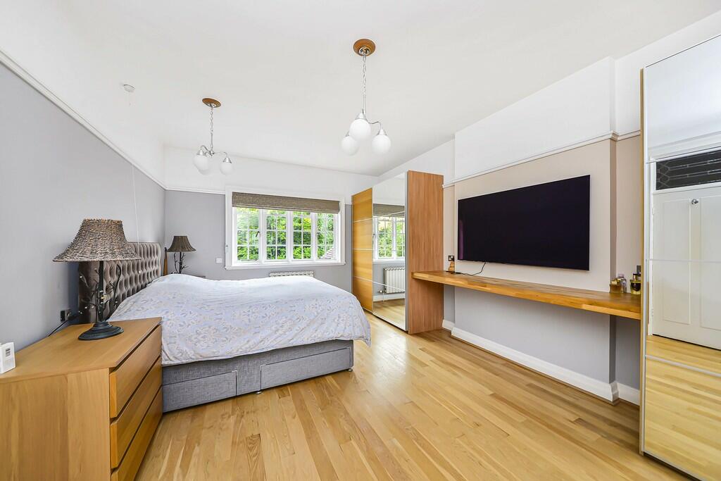 55 Wellington Roa...